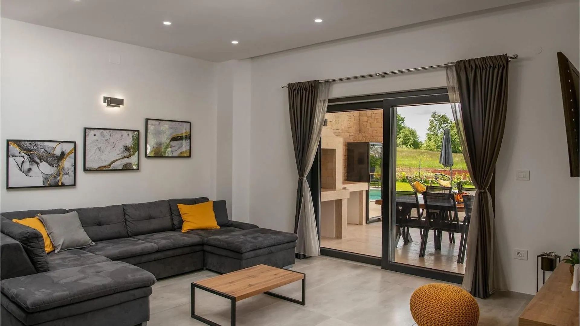 Holiday home Villa Victoria Zminj