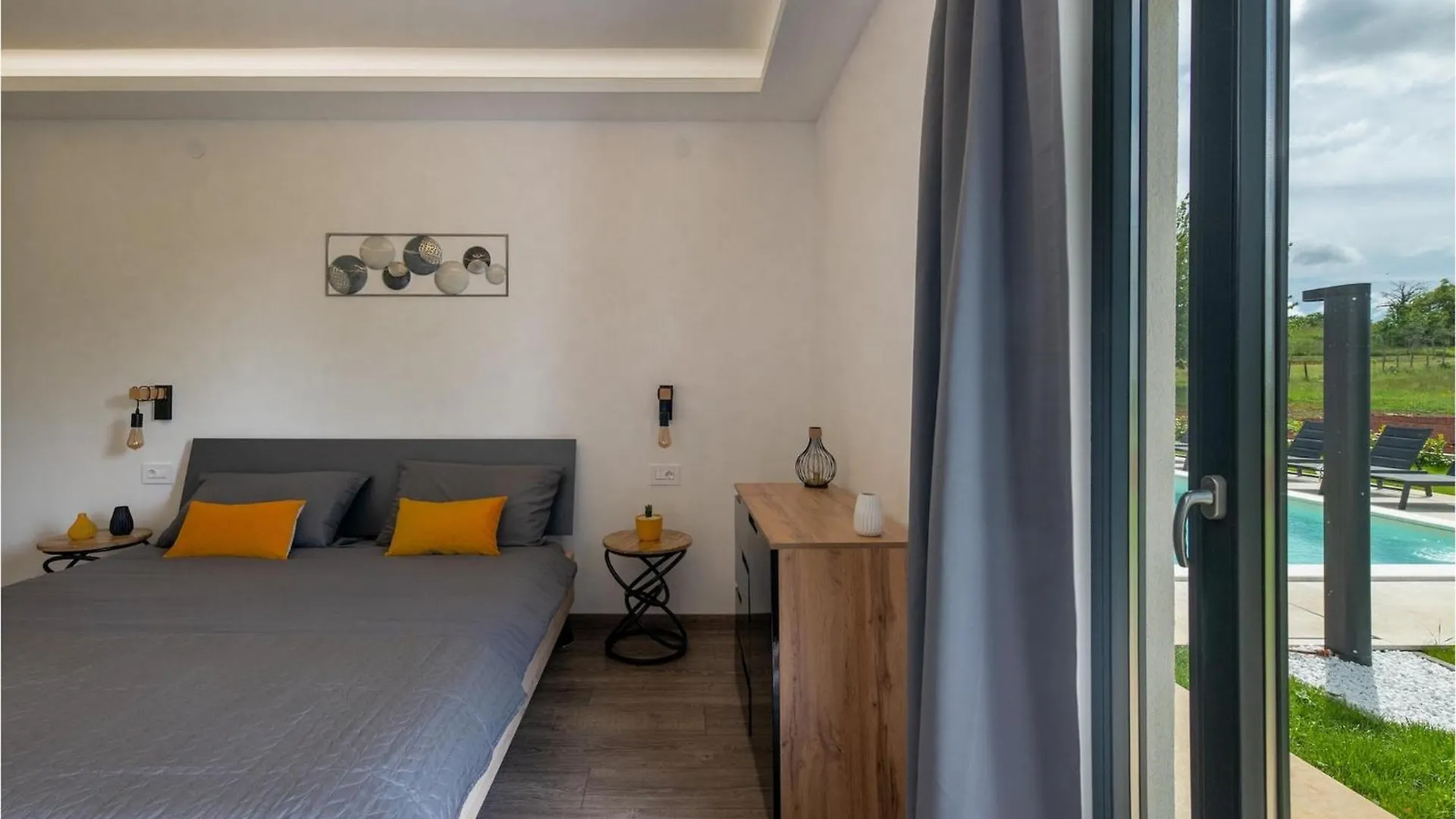 Villa Victoria Zminj Holiday home