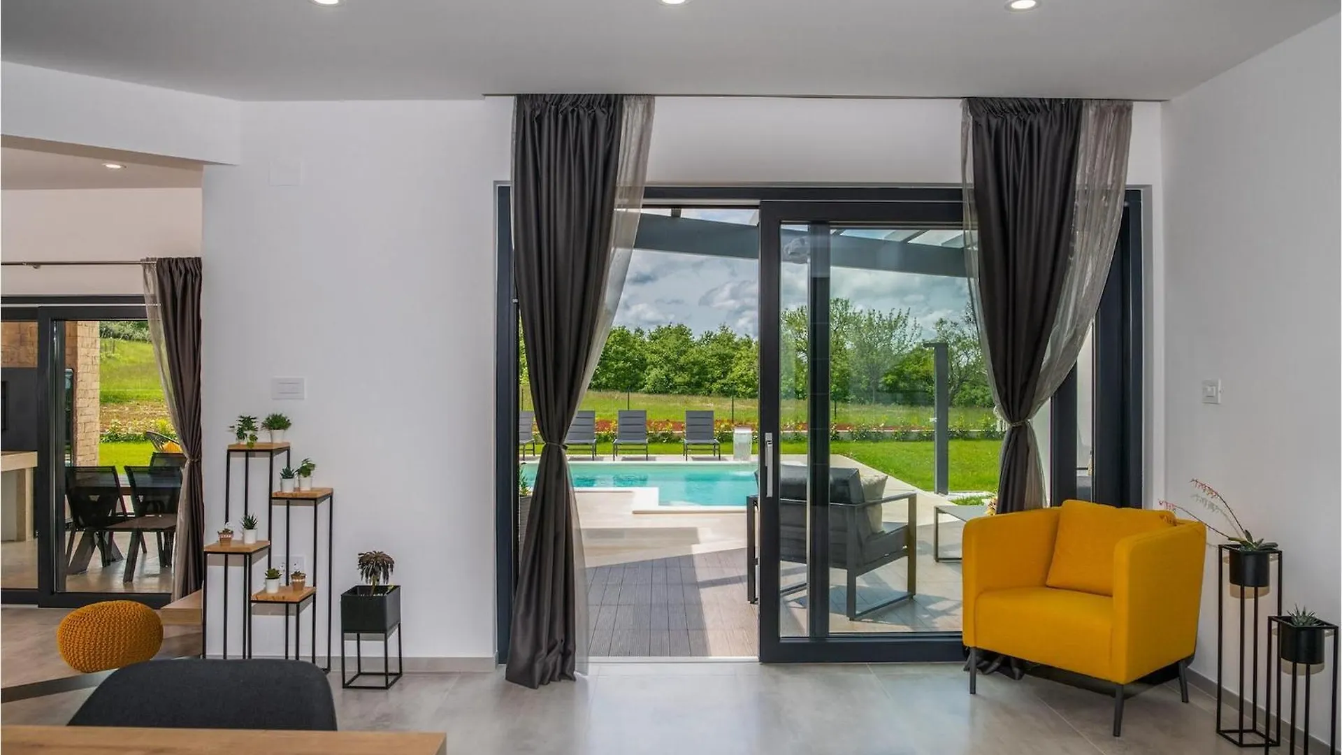 Holiday home Villa Victoria Zminj