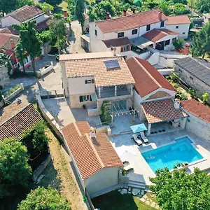 Casa Nuoneti By Rent Istria Žminj